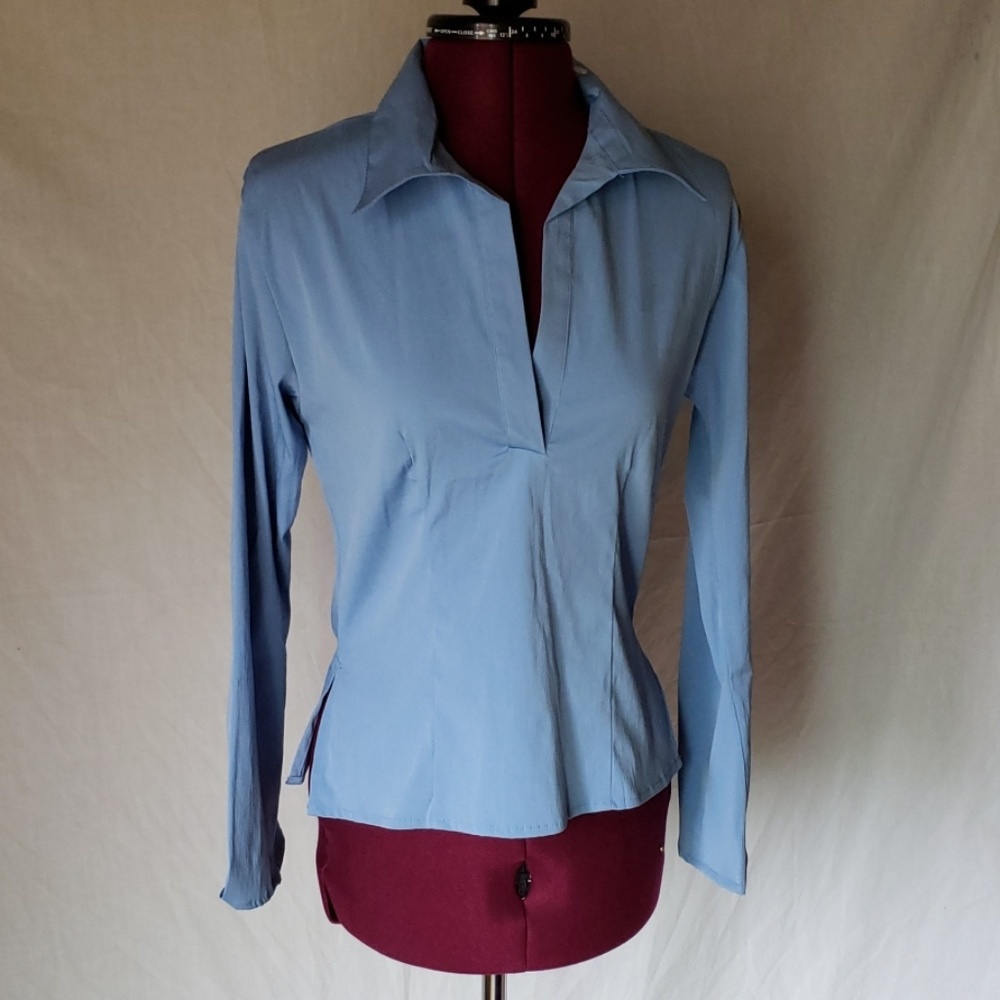 Just The Girl blue blouse size s